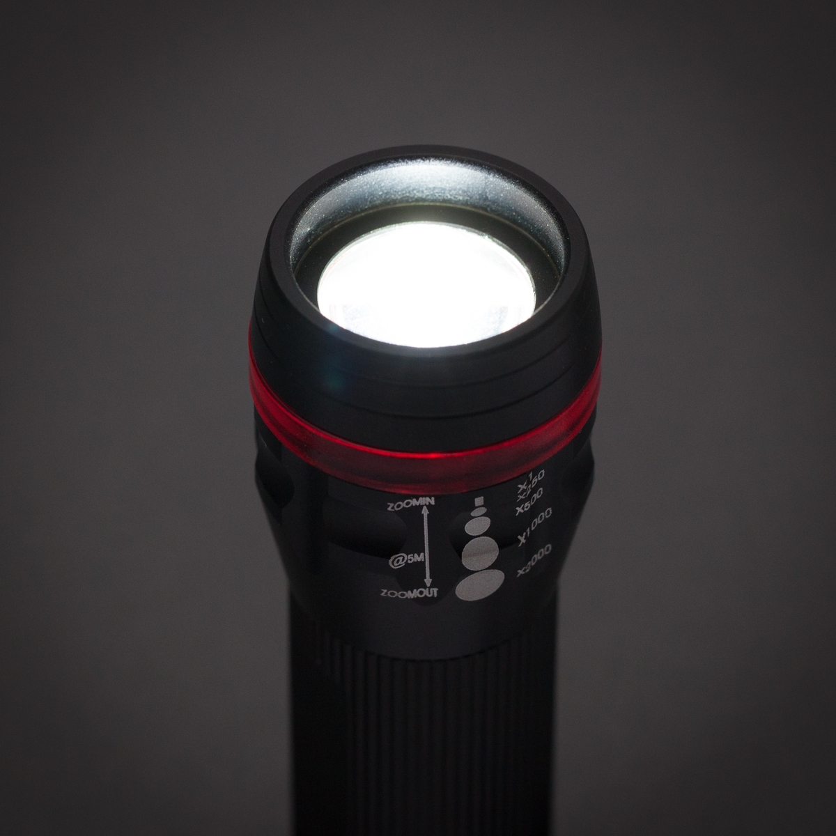 R35676.02 - Latarka Vision, czarny