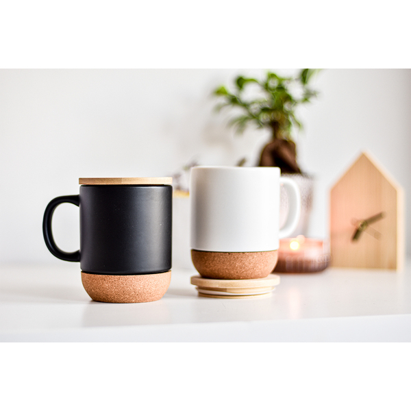 R85309.02 - Kubek ceramiczny z bambusową przykrywką Giulia 400 ml, czarny