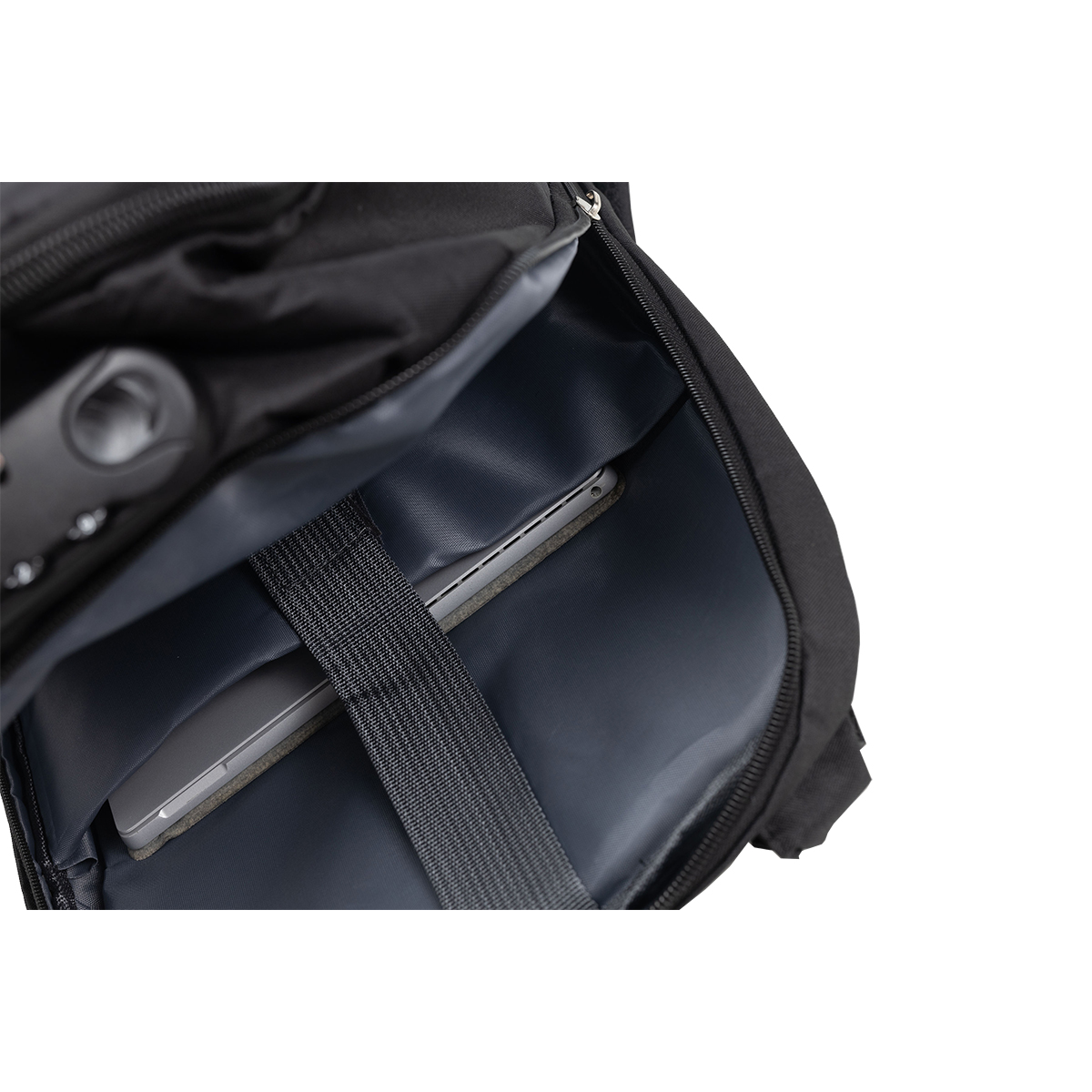 R91796.02 - Plecak na laptop York, czarny